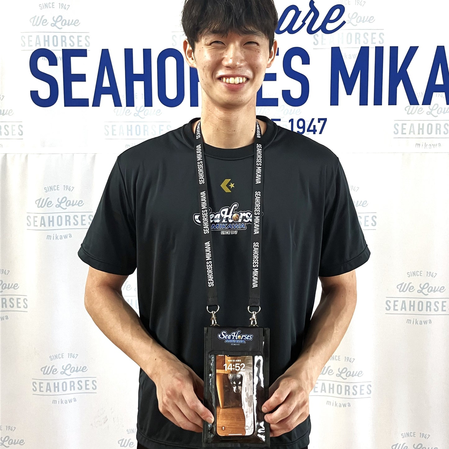 スマホホルダーサコッシュ